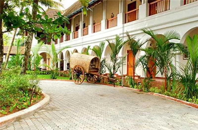Lemon Tree Vembanad Lake Resort, Kerala Alappuzha 4*,